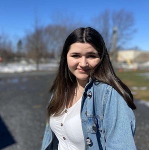 Meet your Posher, MaÃ¯ka